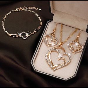 Gold plated jewelry set!